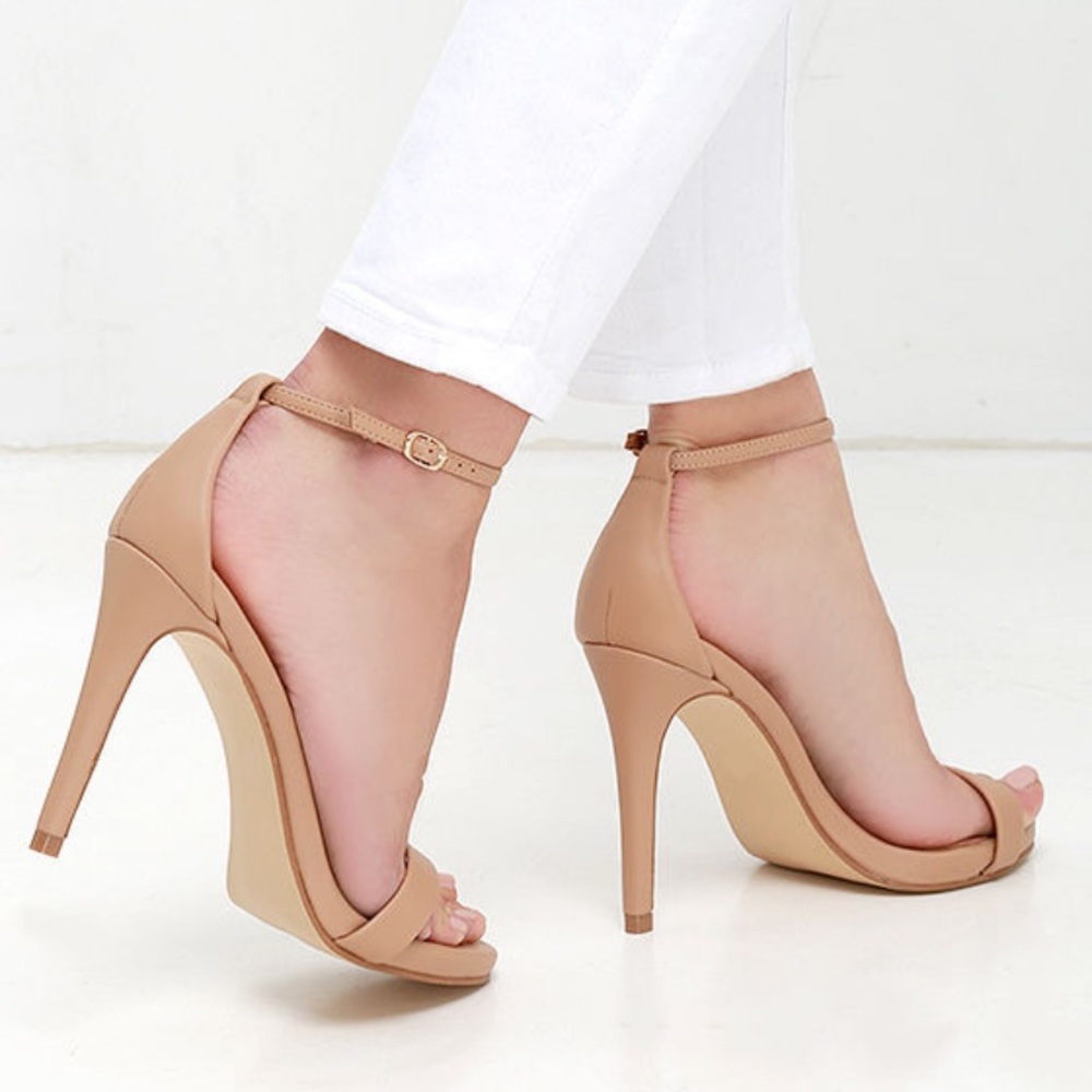 Steve Madden Beige Stecy Strappy Heels Size 7